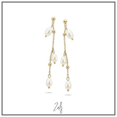 Oorbellen goudkleur hangers met 3 parels