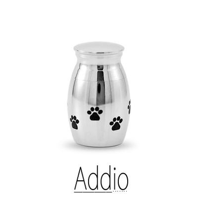 Urne in edelstaal met matzwarte pootafdrukjes