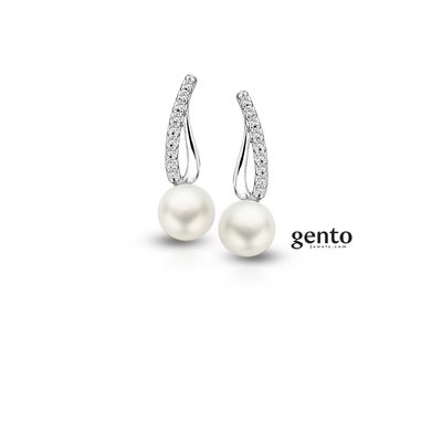 Zilver stekers met parel en heldere zirkoontjes