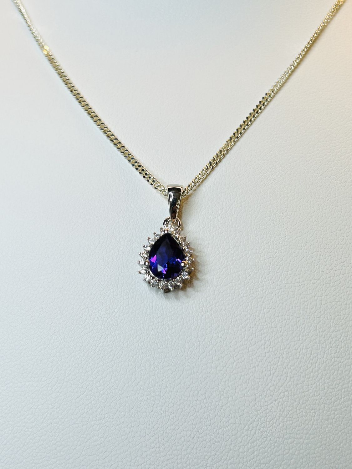 Ketting met hanger Amethist en zirconia, zilver