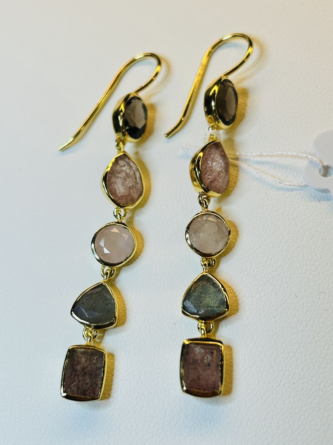 Willa Oorbel Goud Zilver 925 - Rook quartz, Aardbei quartz en Labradorite