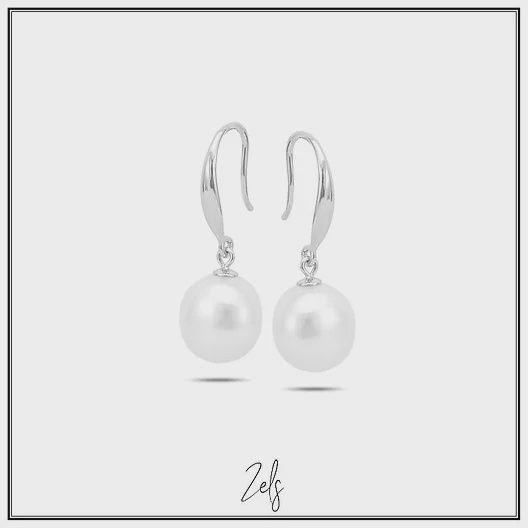Hangoorbel met zoetwaterparel 10mm, zilver