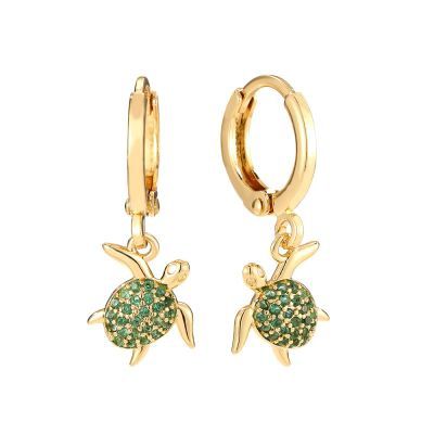 Kleine zeeschildpad met groene zirkonia Goldplated