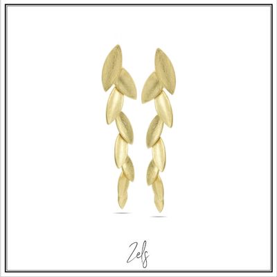 Oorbellen steker, blaadjes brushed.