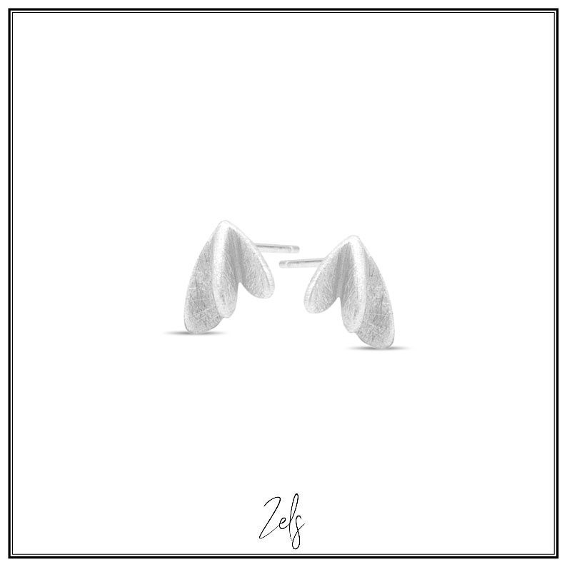 Oorbel gevouwen vorm geborsteld