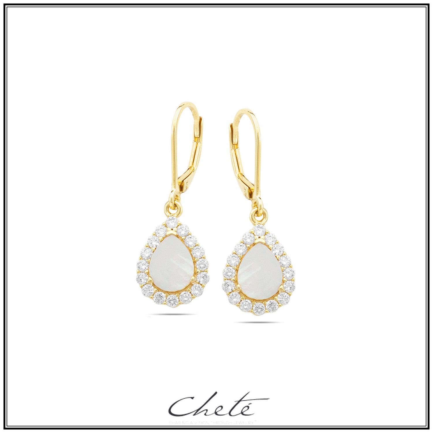 Hangoorbellen met zirconium en Mother of Pearl