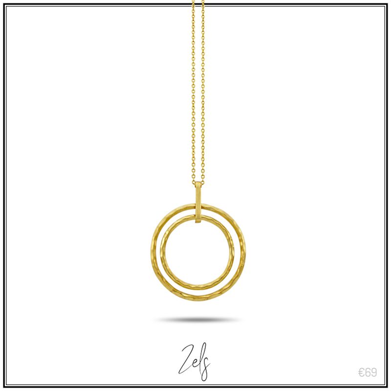 Lange ketting met hanger speelse cirkels.