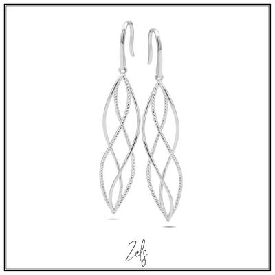 Zilver oorbellen, sierlijk, gedraaid design.