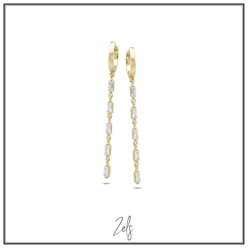 Elegante oorbellen met baguette geslepen steenjtes voor extra sparkle, verguld