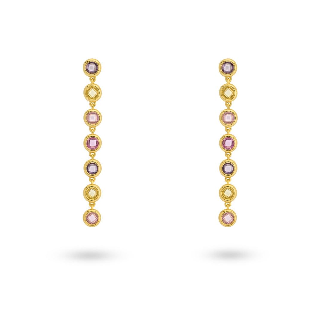 Een speelse maar verfijnde oorbel met zeven ronde, kleurrijke stenen die elegant in een verticale lijn bungelen.