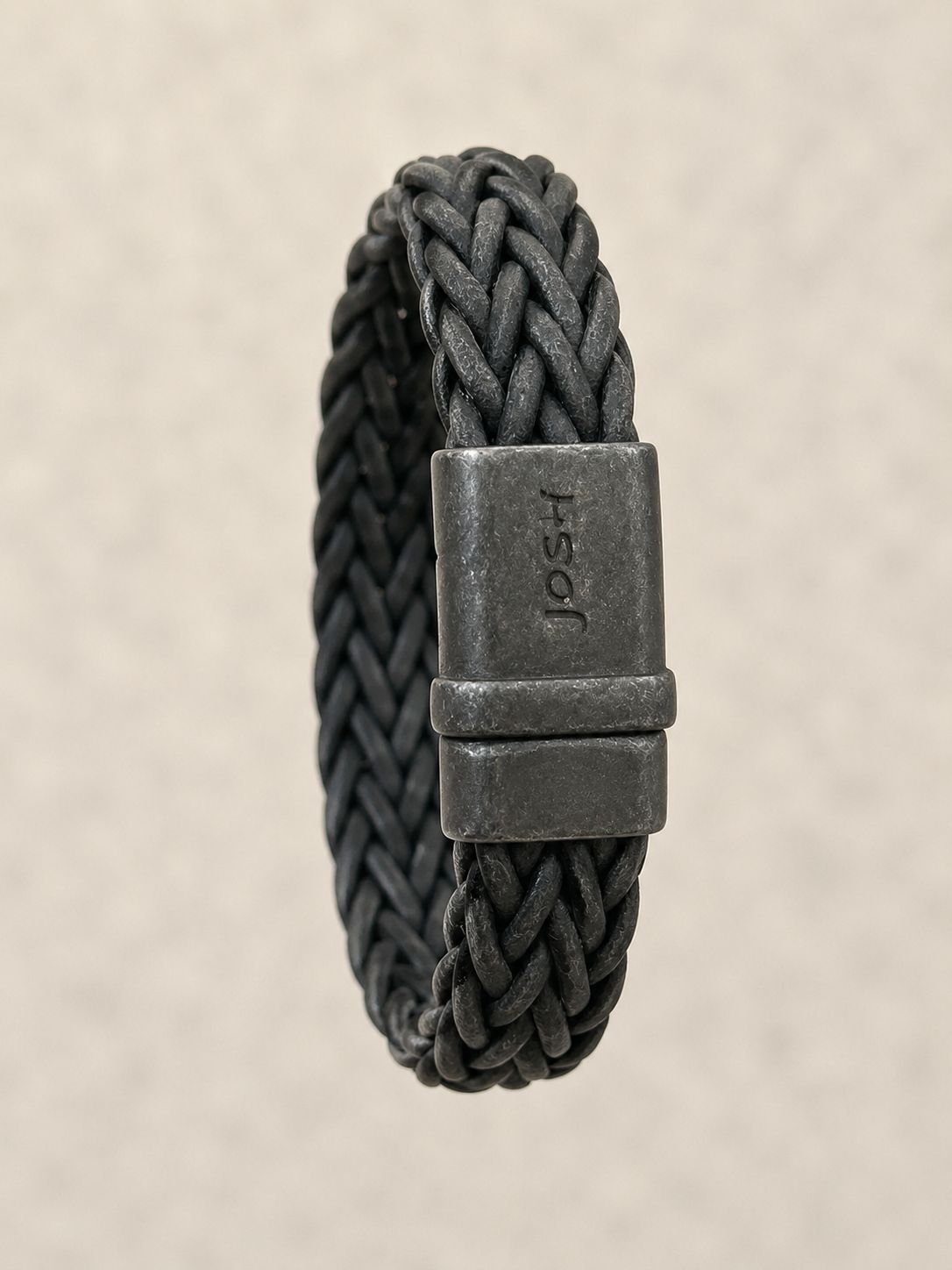 09339 Black / Sluiting Vintage Black
