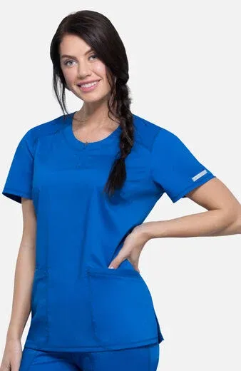 Women&#39;s Zip Round Neck Solid Scrub Top