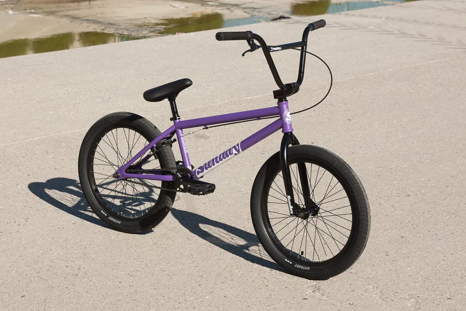 Sunday Primer 20.75&quot; Matte Grape Soda