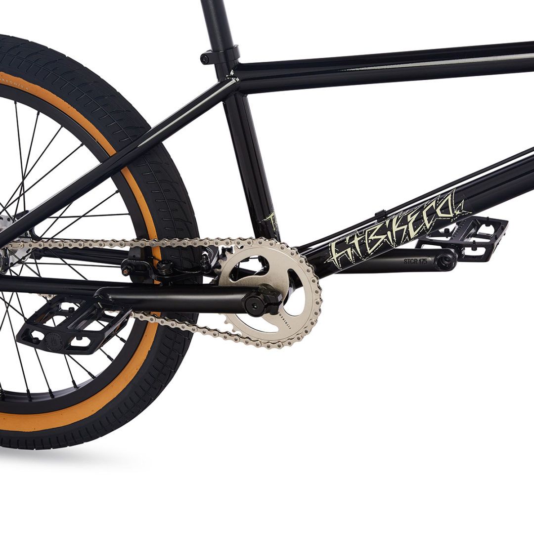 FIT TRAIL (XL) GLOSS BLACK