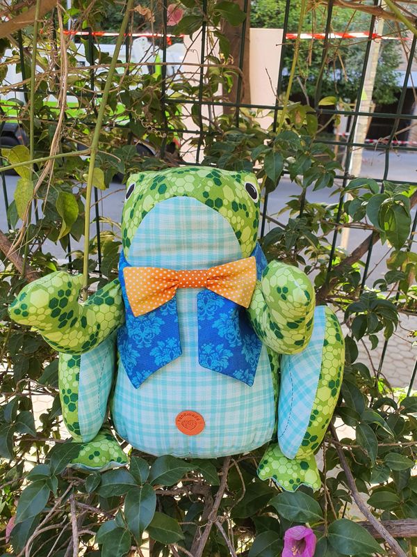 MUÑECO DE TELA RANA