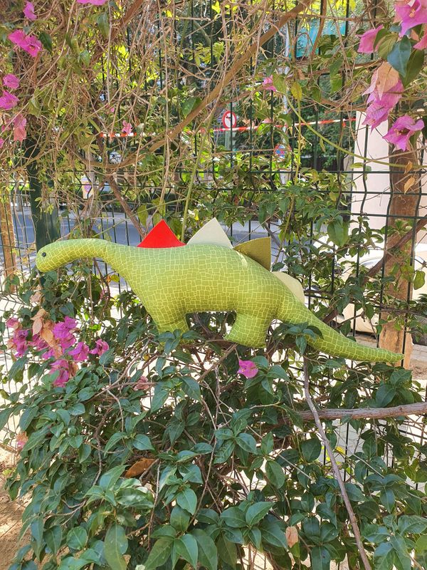 MUÑECO DE TELA DINOSAURIO