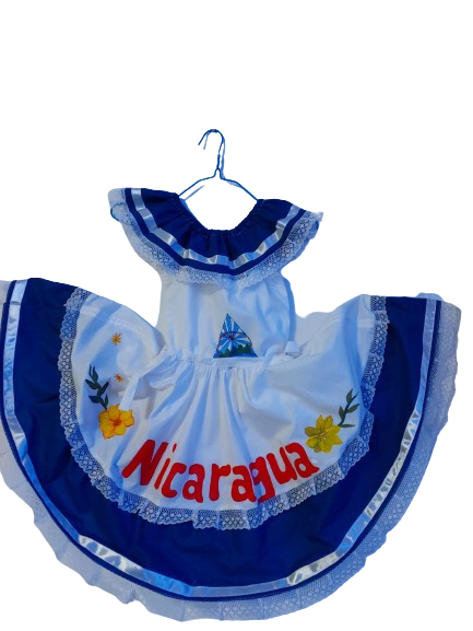 trajes para niñas pintado a mano