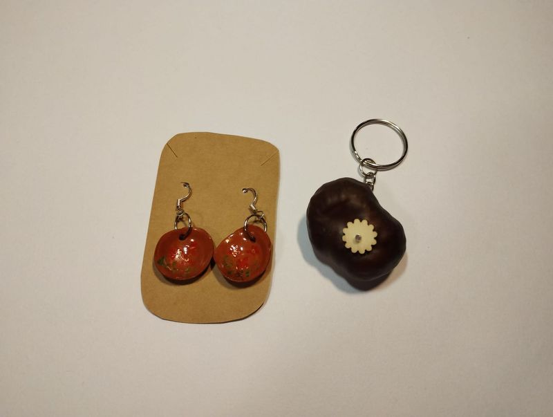 Aretes de barro