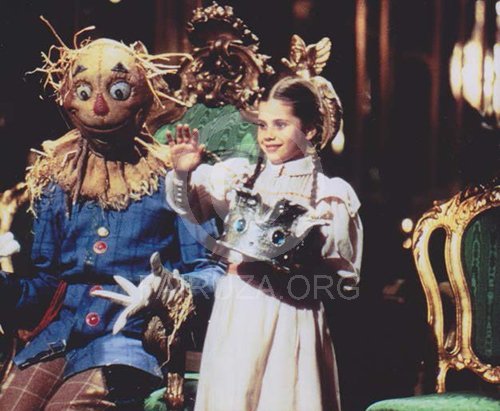 Dorothy &amp; Scarecrow