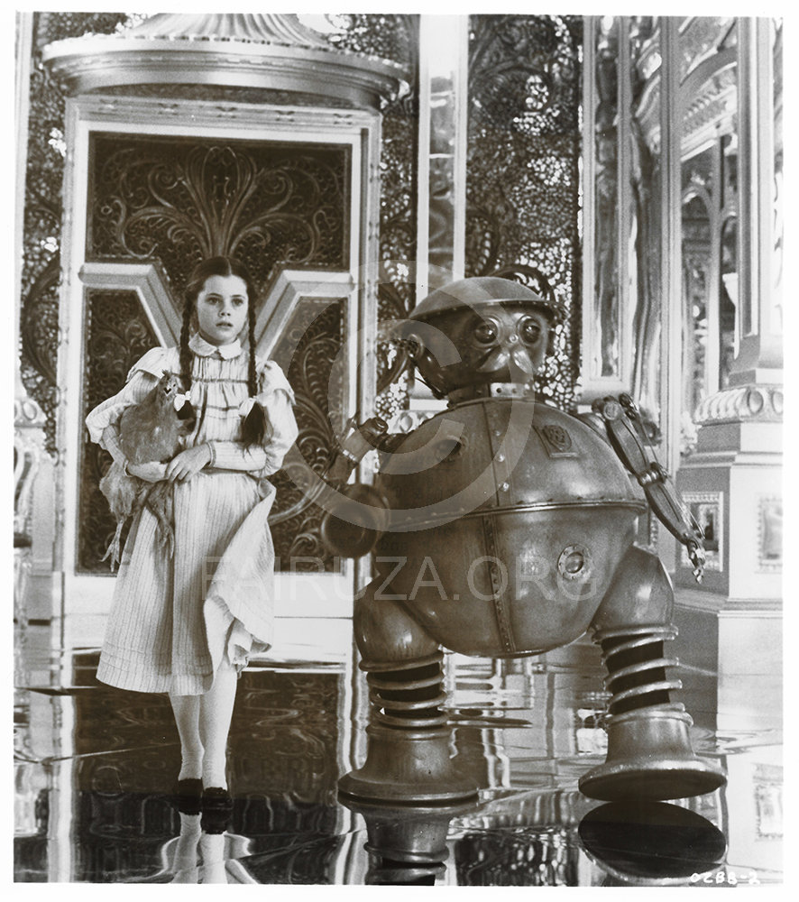 Return to Oz Press Kit 1