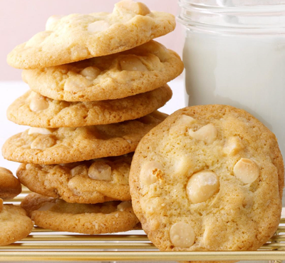 6 Macadamia White Chocolate Cookies (White Chocolate Dipped Available)