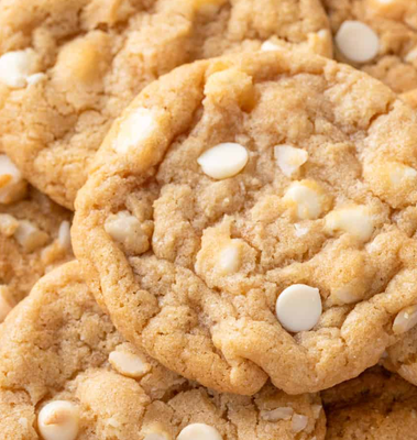 6 Extra Big Macadamia White Chocolate Cookies