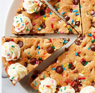 10&quot; Chocolate Chip Cookie Cake with Personal Buttercream Message (Serves up to 15)