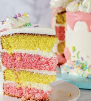 6" Strawberry Lemonade Whole Cake (serves upto 8)