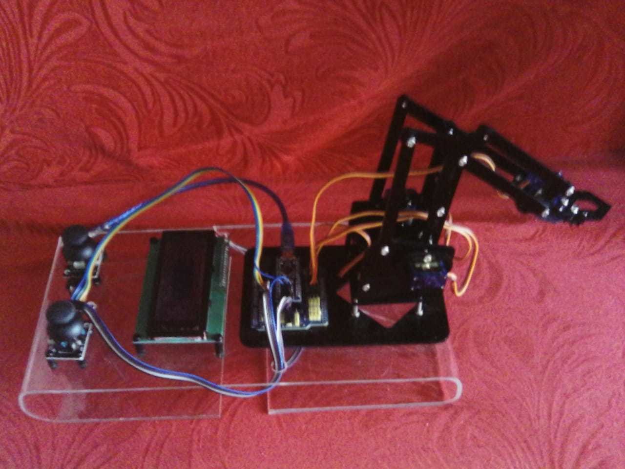 Kit 6 Brazo Robótico con Interfaz MB promoción   de $1,850.00   a $1,650.00
