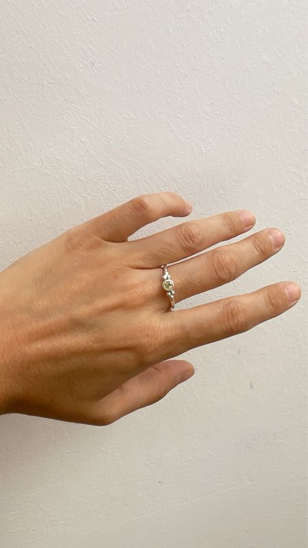 Anillo Lucinda B