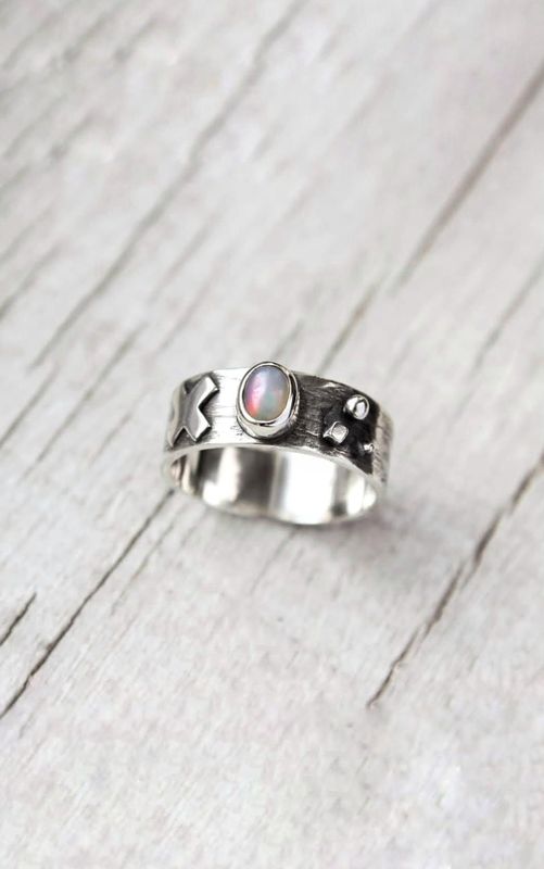 Anillo Pradera Ópalo
