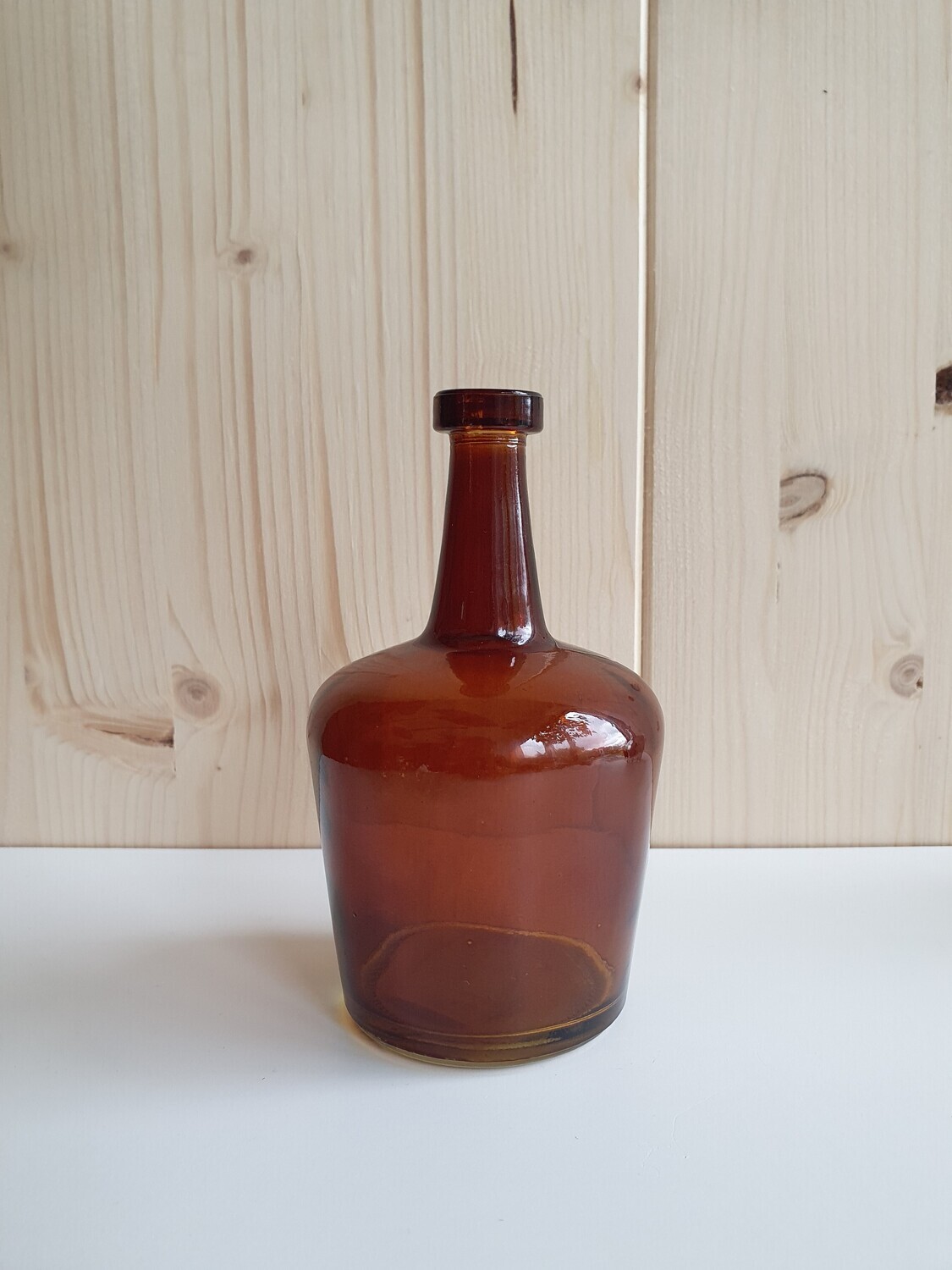 Glazen vaasje met slanke hals - cognac