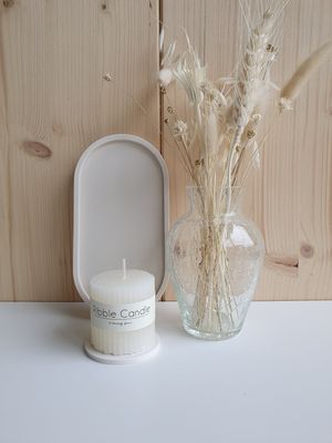 Set met bord, kaars en glazen cracklé vaasje