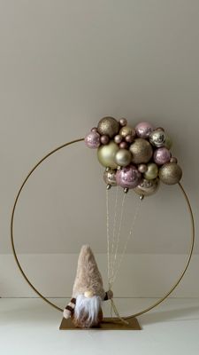 Kerstring goud 40cm met roze en champagne ballen