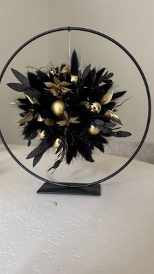 Bloemenwolk black and gold - cirkel diameter 25 cm