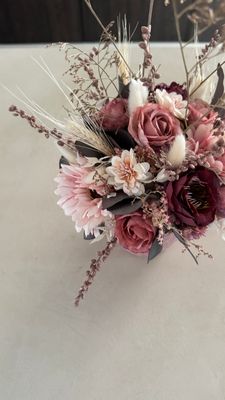 Pink Pomni
