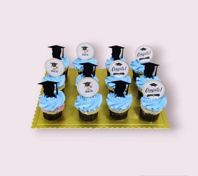 Boy Graduation Cupcake