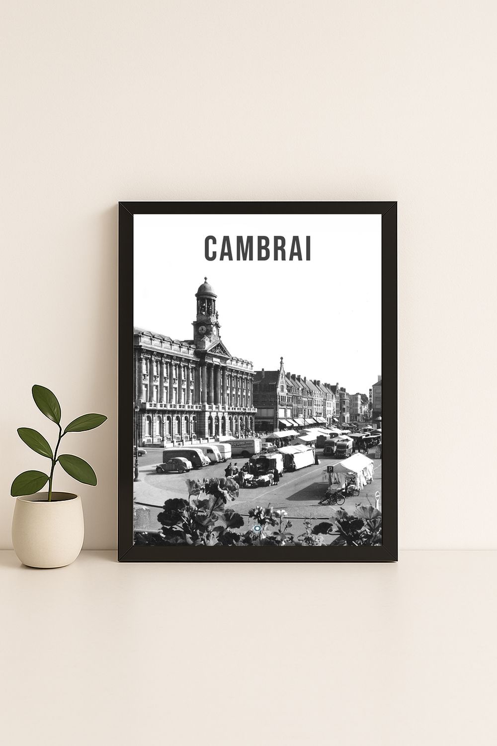 Affiche rétro noir et blanc Cambrai : place aristide briand, Hauts-de-France