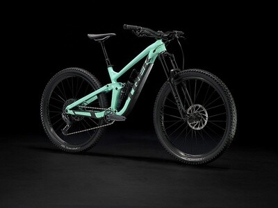 2021/22 Trek Slash 8