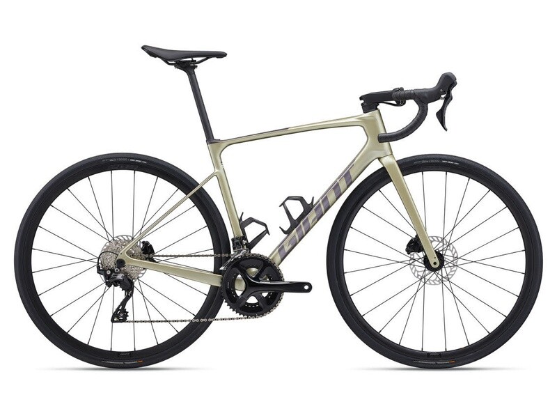 2024 Giant Defy Advanced 2 - 2024 Giant Defy Advanced 2 -
