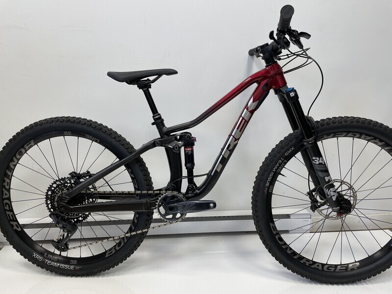 2022 Trek Fuel EX Alu montage maison ( Fox 34 / GX eagle / G2 ) - Rouge et noir - Xsmall ( roues 27.5 )