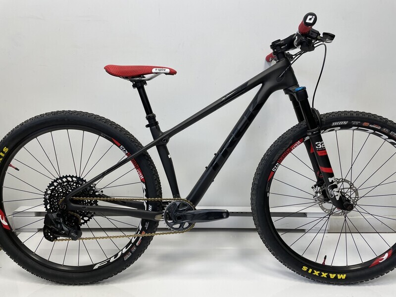 2022 Trek Procaliber SL 27.5 - montage maison ( Fox 32 Perf, Magura MT8 pro ,  GX eagle AXS) - Noir - Small