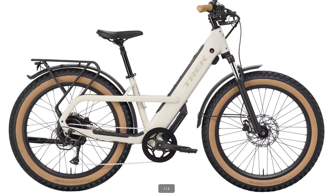 2027 Trek Borrego+ - 2027 Trek Borrego+ -, Taille: M / L -, Couleur: Beige (Matte Buff Beige)