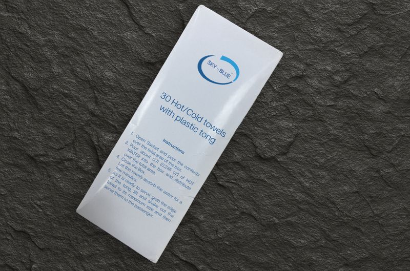 30 PCS HOT TOWEL BOX