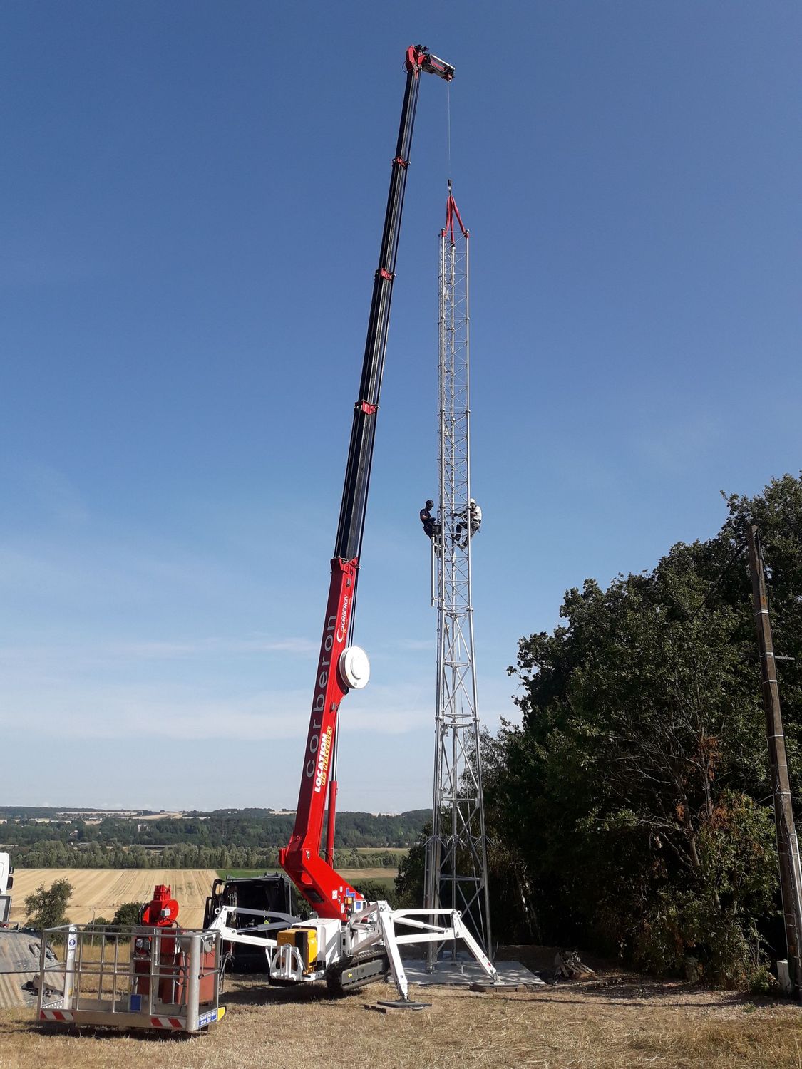 Grue araignée 33 m / 500 kg sur chenilles Palazzani XTJ 35