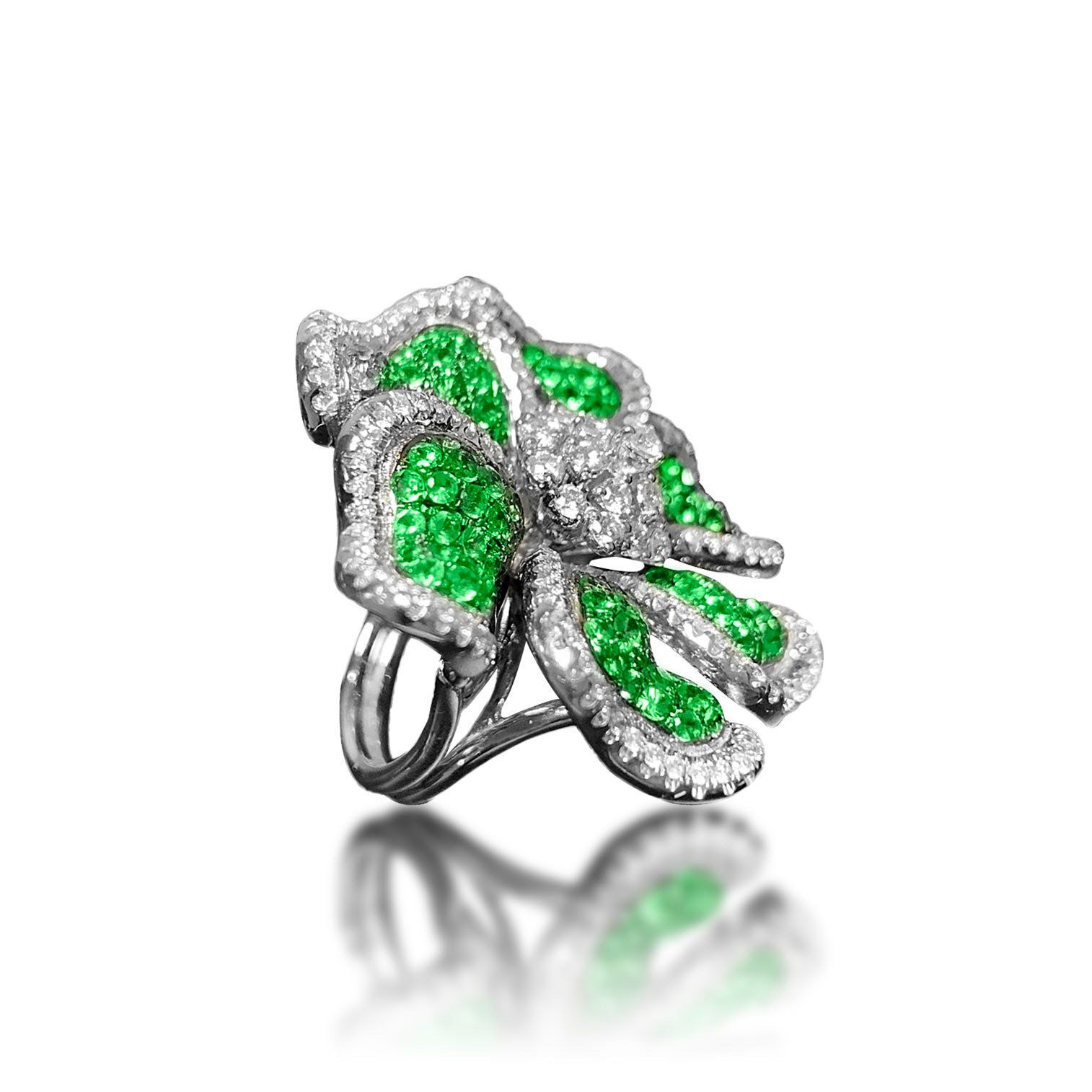 Exclusive Choris Ring