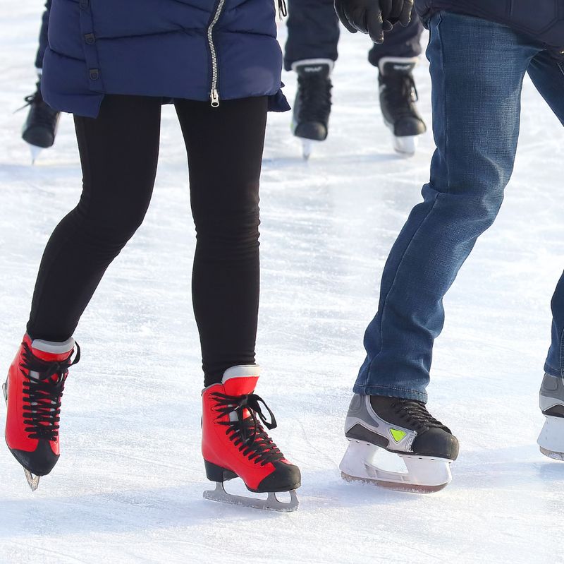 Ty Haul /Afon/Tan/Enfys Ice Skating 27 and 28 Nov 2025