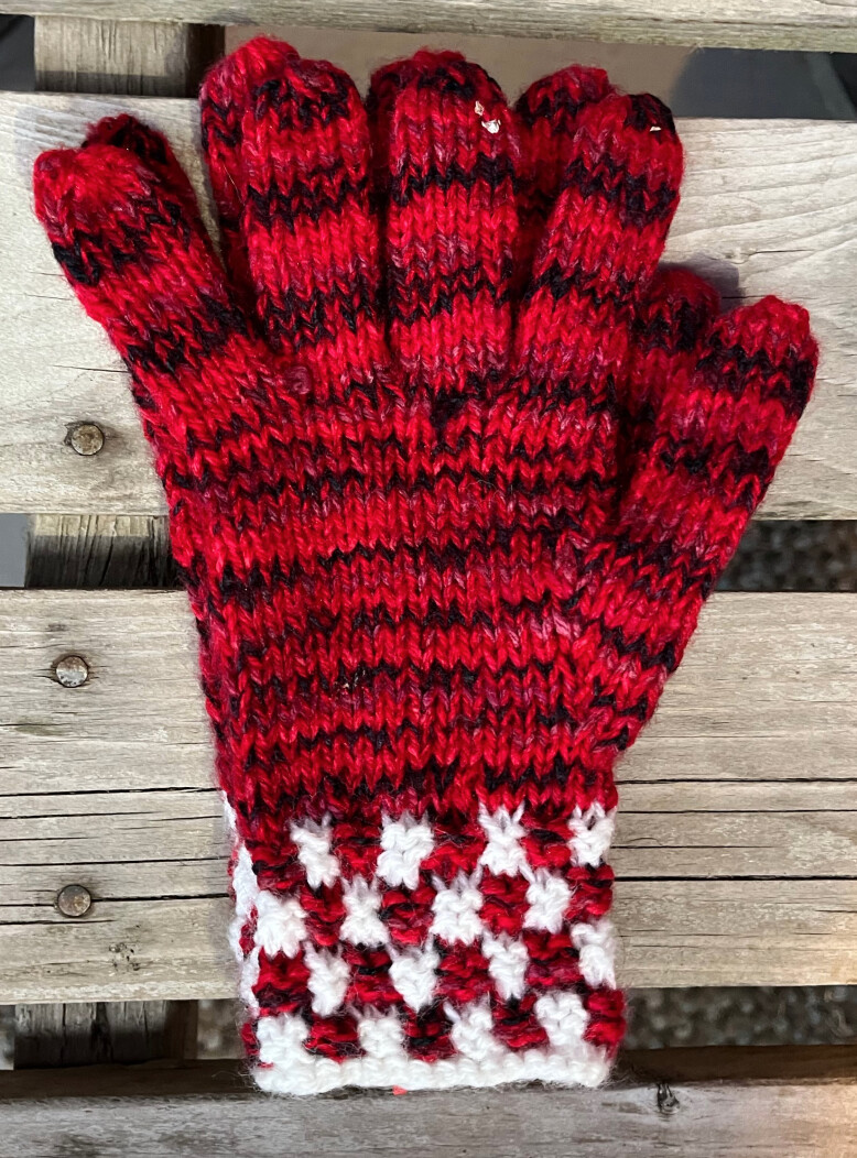 Colorful Gloves, Color: Red