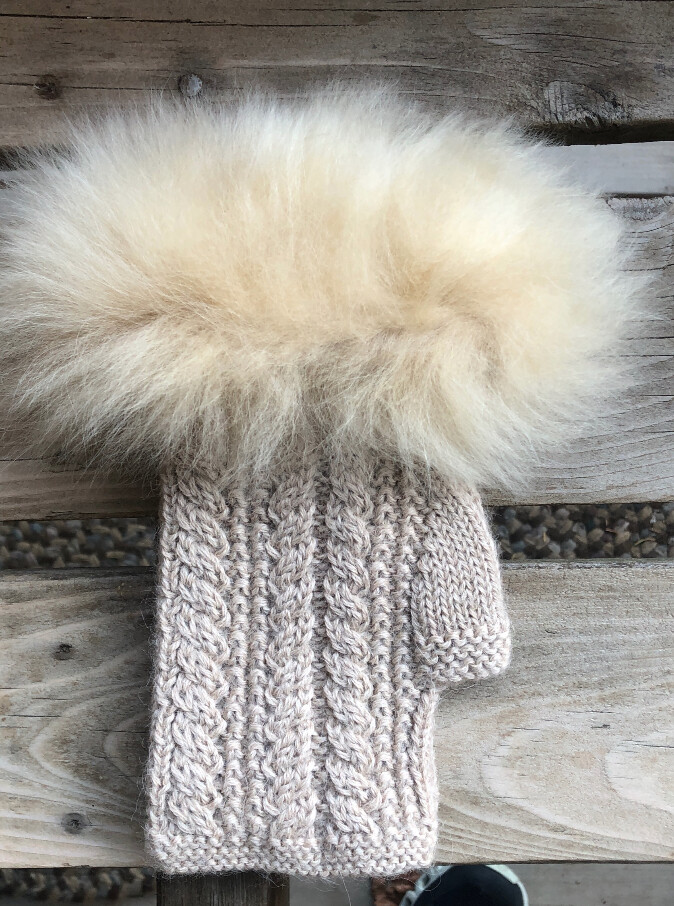 Fur Gauntlet, Color: Natural/Natural