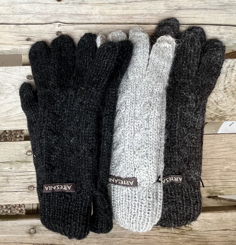 Artesania Natural Cable Knit Glove